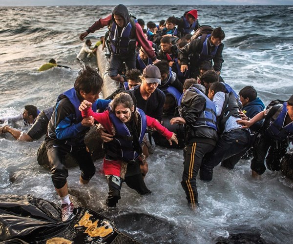 Chìm thuyền ngoài khơi Thổ Nhĩ Kỳ, 11 người di cư thiệt mạng - Anh 1