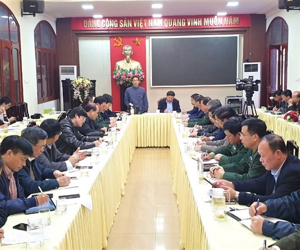 Phó Thủ tướng Vũ Đức Đam kiểm tra công tác phòng, chống dịch tại Quảng Ninh - Anh 4
