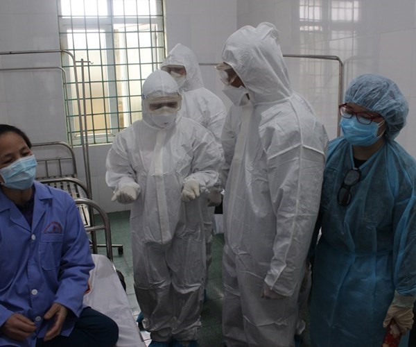 Việt Nam ghi nhận thêm 1 trường hợp mắc bệnh do virus corona - Anh 1