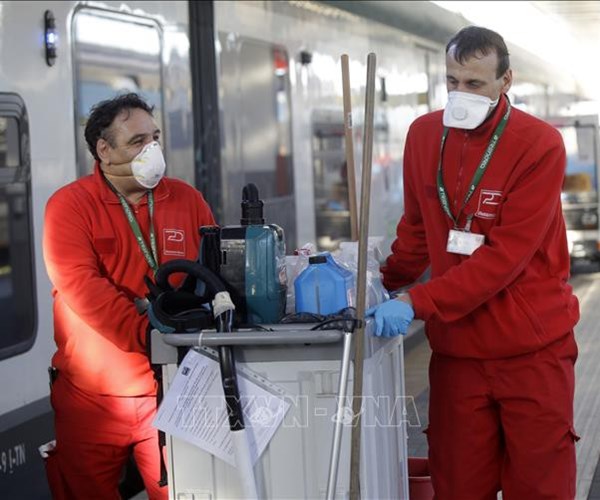 107 người thiệt mạng vì virus Covid-19 tại Italia - Anh 1