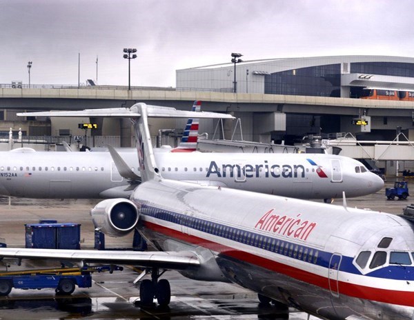 Các hãng hàng không Mỹ đồng loạt cắt giảm bay quốc tế - Anh 1
