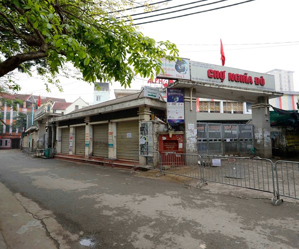 Hà Nội: Liên quan tới bệnh nhân 243, tạm đóng cửa chợ dân sinh Nghĩa Đô - Anh 2
