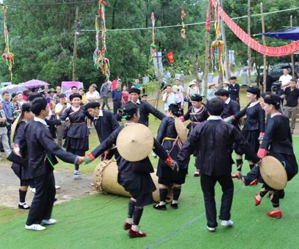 Điệu múa trống của đồng bào Giáy ở tỉnh Hà Giang - Anh 3
