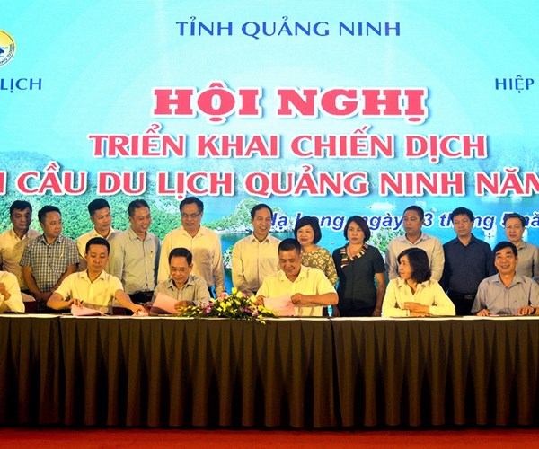 Quảng Ninh sẽ miễn vé tham quan một số danh thắng cho tất cả công dân Việt Nam - Anh 2