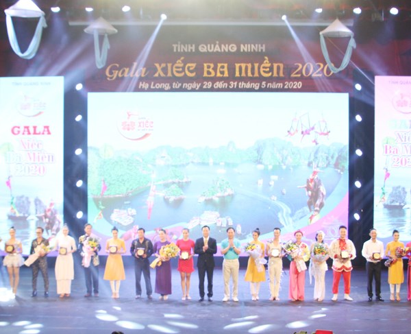 Gala Xiếc ba miền 2020 - Anh 2