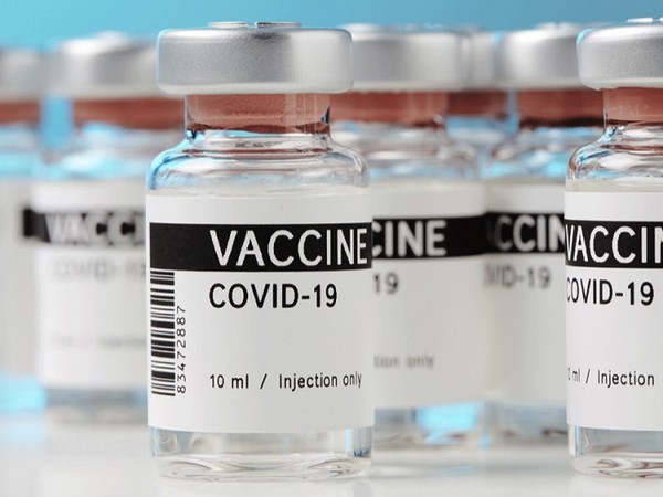 Thái Lan sẵn sàng cho sản xuất hàng loạt vaccine chống Covid-19 - Anh 1