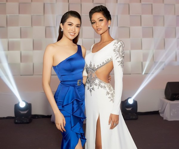 Hoa hậu H'Hen Niê - Á hậu Lệ Hằng chung tay ủng hộ Đà Nẵng chống dịch - Anh 1