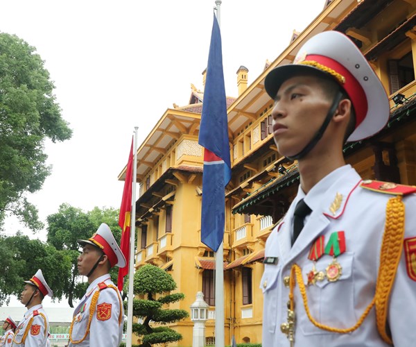 Lễ thượng cờ kỷ niệm 53 năm thành lập ASEAN - Anh 5