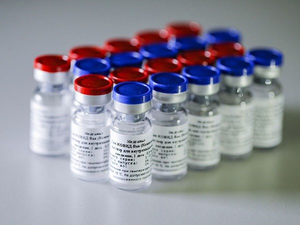 Nga phản bác sự ngờ vực với vaccine ngừa Covid-19 - Anh 1