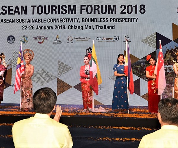 Bế mạc Diễn đàn Du lịch ASEAN (ATF) 2018: Sự hòa hợp trong ASEAN: Từ Chiang Mai đến Hạ Long - Anh 4