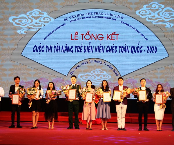 Bế mạc Cuộc thi tài năng trẻ sân khấu Chèo chuyên nghiệp toàn quốc – 2020: Tài năng trẻ “vượt khó” để toả sáng - Anh 4