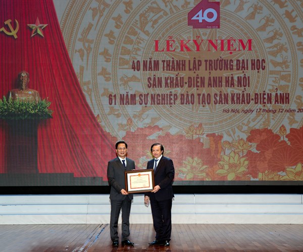 Lễ kỷ niệm 40 năm Trường Đại học Sân khấu - Điện ảnh Hà Nội - Anh 1