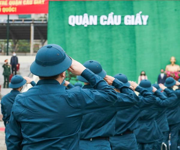 Hà Nội: Quận Cầu Giấy tổ chức lễ giao, nhận quân 2021 - Anh 2