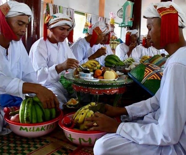 Bình Thuận cho phép các lễ hội, nghi lễ tôn giáo hoạt động trở lại - Anh 1