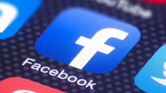 Facebook: Nền tảng kỹ thuật số phải đáp ứng yêu cầu sàng lọc thông tin - Anh 1