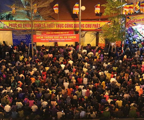 Hà Nội: Hàng nghìn người dự Đại lễ cầu an ở chùa Phúc Khánh - Anh 1
