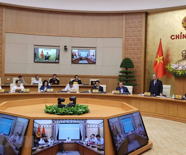 Thủ tướng Nguyễn Xuân Phúc: Sớm ban hành cơ chế 'hộ chiếu vaccine' - Anh 2