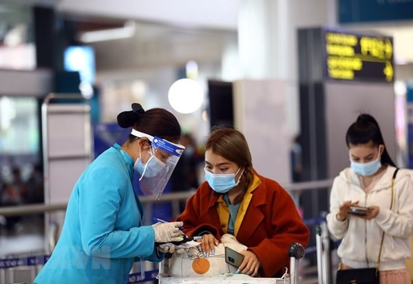 Cục Hàng không: Hành khách không khai báo y tế sẽ bị từ chối bay - Anh 1