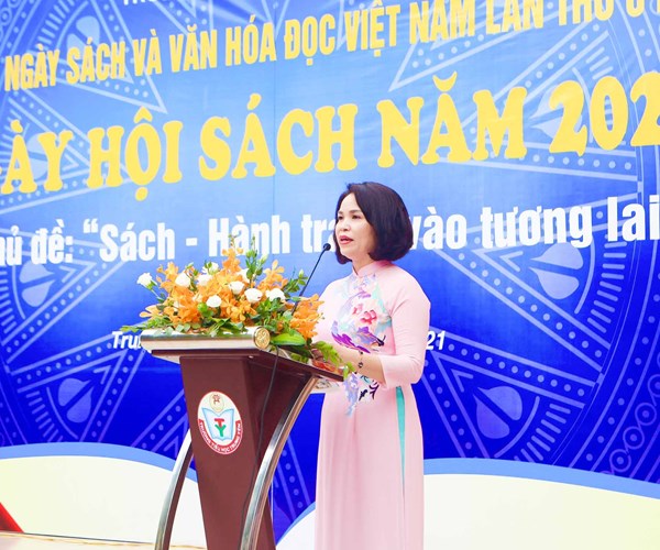 Hà Nội: Trường tiểu học Trung Yên tổ chức ngày Hội Sách và Văn hóa đọc 2021 - Anh 2