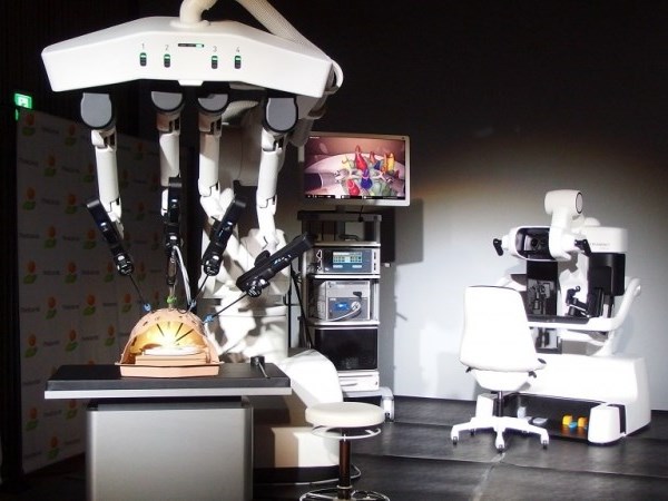 Nhật Bản thử nghiệm sử dụng công nghệ mạng 5G cho robot phẫu thuật - Anh 1