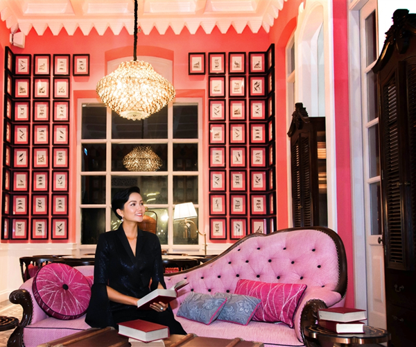 H’Hen Niê thưởng thức bữa tối lãng mạn tại nhà hàng Pink Pearl của JW Marriott Phu Quoc Emerald Bay - Anh 2