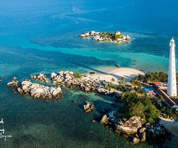 Indonesia: Đảo Belitong được UNESCO công nhận là Công viên địa chất toàn cầu - Anh 1