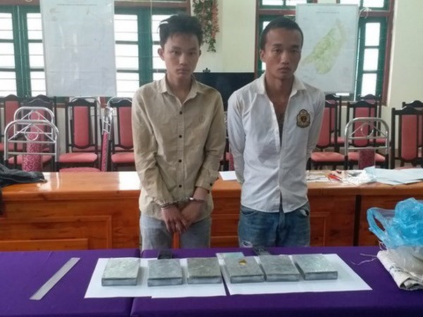 Lào Cai: Bắt đối tượng vận chuyển 6 bánh heroin đã có lệnh truy nã - Anh 1
