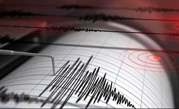 Động đất có độ lớn 6,1 làm rung chuyển miền Đông Indonesia - Anh 1