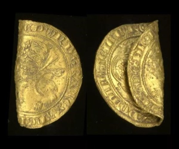 Phát hiện những đồng tiền vàng quý hiếm niên đại từ giữa thế kỷ 14 ở Anh - Anh 1