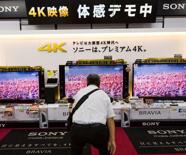 Nhật Bản: Nhu cầu tivi màn hình lớn tăng mạnh trước thềm Olympic Tokyo - Anh 1