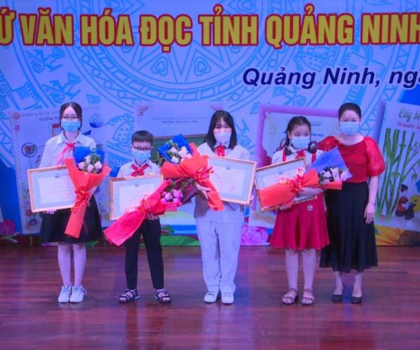 Trao giải cuộc thi Đại sứ Văn hóa đọc tỉnh Quảng Ninh năm 2021 - Anh 2