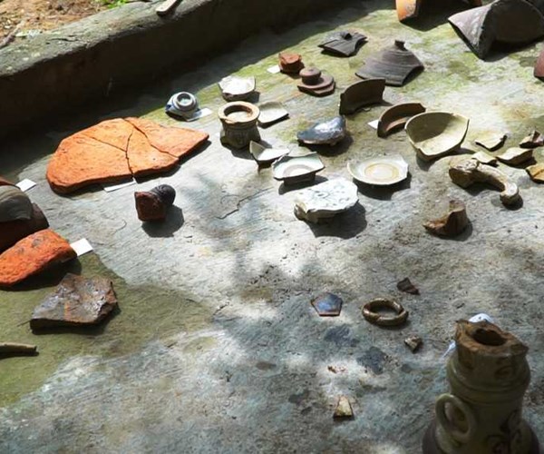 Phát hiện nhiều di vật khảo cổ tại di tích chùa Trại Cấp, TX Đông Triều - Anh 1