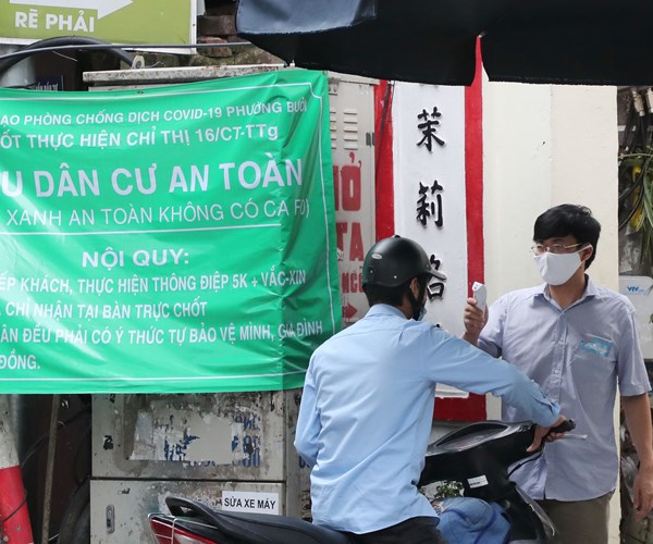 Cong lang tram tuoi, chot vung xanh giu binh yen cho nguoi Ha Noi - Anh 2