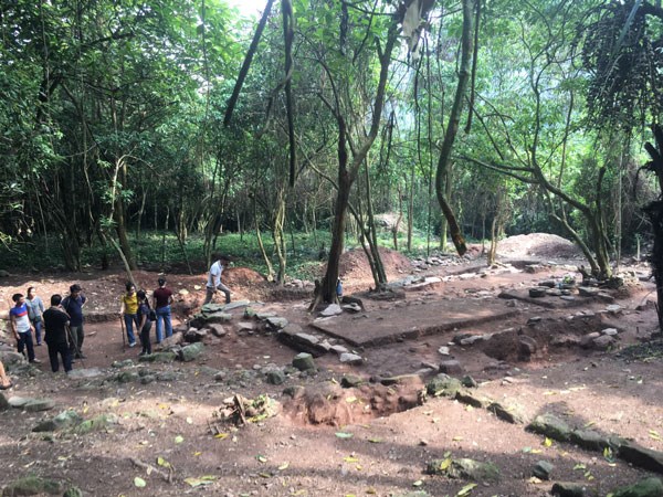 Bắc Giang: Phát hiện nhiều di vật khảo cổ tại di tích chùa Bình Long (Bát Nhã) - Anh 1
