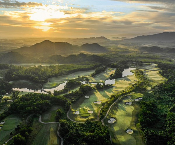 Lý do Ba Na Hills Golf Club 5 năm liền giữ vững cú đúp danh hiệu danh giá từ World Golf Awards - Anh 1