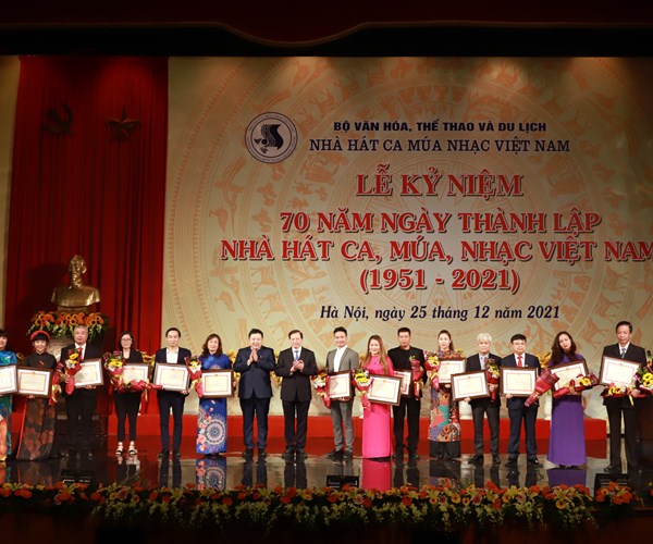 70 năm thành lập Nhà hát Ca Múa Nhạc Việt Nam: Xứng đáng để tự hào - Anh 7