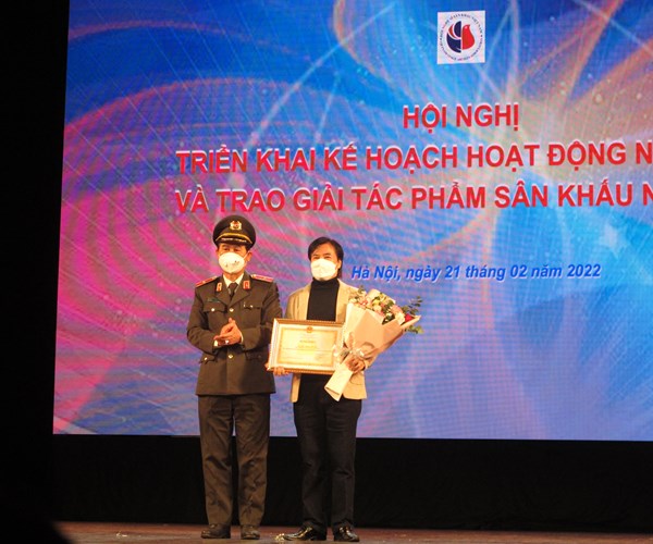 Hội Nghệ sĩ Sân khấu Việt Nam: Trao 31 giải thưởng cho nghệ sĩ, tác phẩm xuất sắc năm 2021 - Anh 6