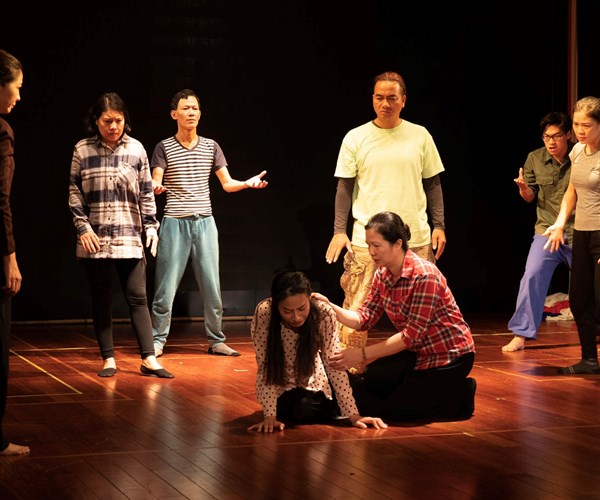 Tác phẩm “Bến không chồng” lên sân khấu kịch của Việt Nam và Hàn Quốc - Anh 3