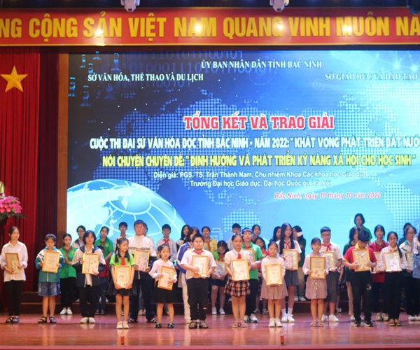 Trao giải Cuộc thi Đại sứ văn hóa đọc Bắc Ninh năm 2022 - Anh 2