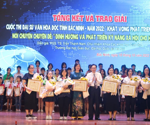 Trao giải Cuộc thi Đại sứ văn hóa đọc Bắc Ninh năm 2022 - Anh 3