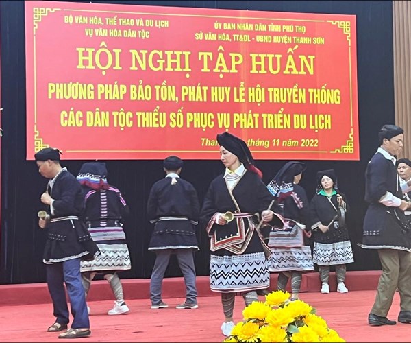 Phát huy giá trị văn hóa tiêu biểu dân tộc Mường, Dao ở Thanh Sơn gắn với phát triển du lịch - Anh 2