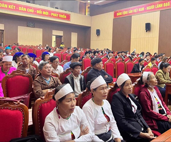 Phát huy giá trị văn hóa tiêu biểu dân tộc Mường, Dao ở Thanh Sơn gắn với phát triển du lịch - Anh 4