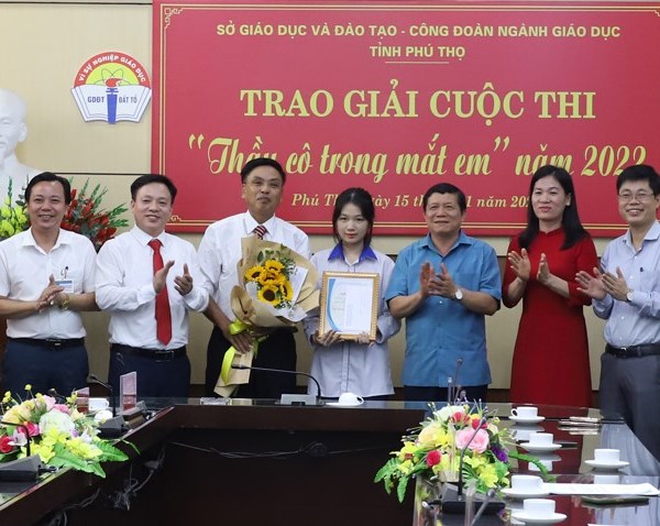 Phú Thọ: Trao giải cuộc thi “Thầy, cô trong mắt em” năm 2022 - Anh 1