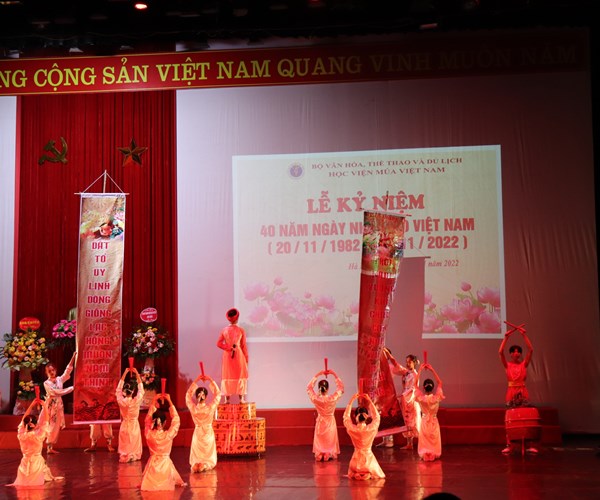Học viện Múa Việt Nam kỷ niệm ngày Nhà giáo Việt Nam - Anh 3