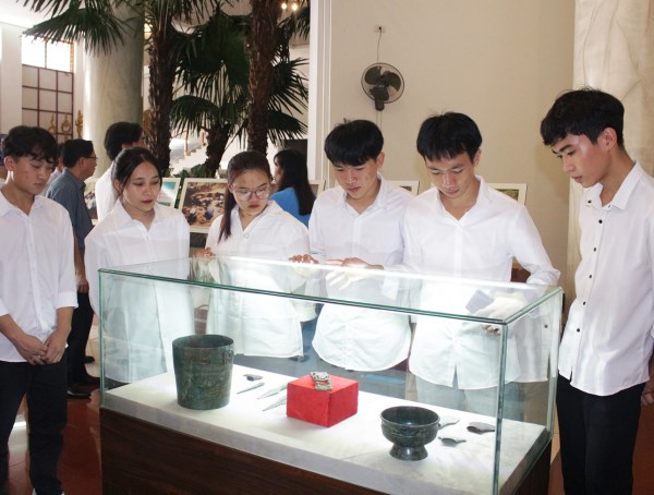 Trưng bày chuyên đề 'Hành trình di sản văn hóa Hùng Vương' - Anh 1