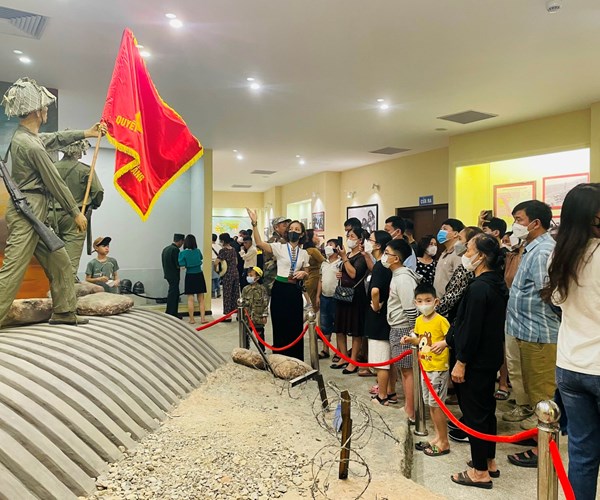 Bảo tàng Chiến thắng lịch sử Điện Biên Phủ sẵn sàng đón du khách dịp năm mới - Anh 1