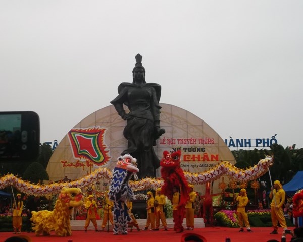 Lễ hội truyền thống Nữ tướng Lê Chân khơi dậy niềm tự hào dân tộc - Anh 1