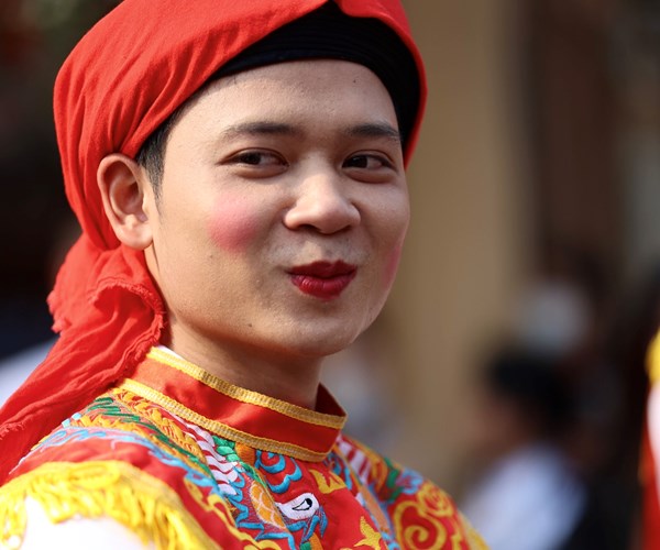Doc dao dieu mua Con di danh bong tai le hoi lang Trieu Khuc - Anh 5