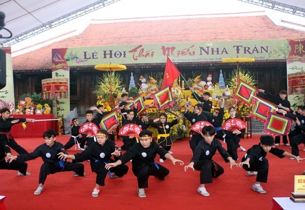Khai hội Thái Miếu nhà Trần tại Quảng Ninh - Anh 2