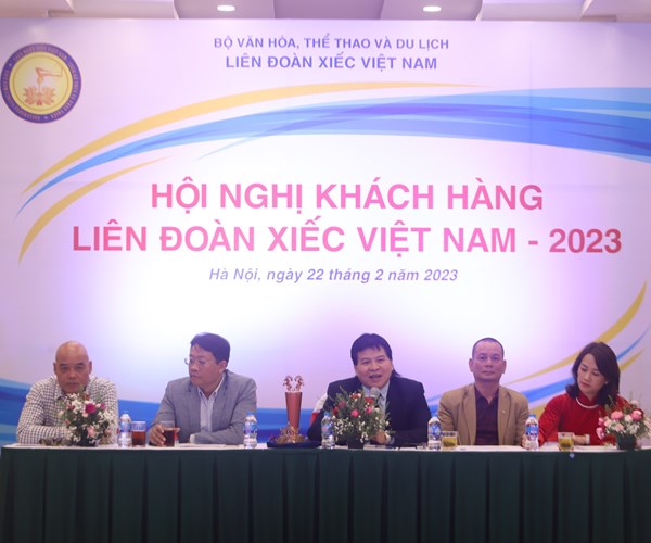 Xiếc nỗ lực làm mới mình để thu hút khán giả - Anh 1